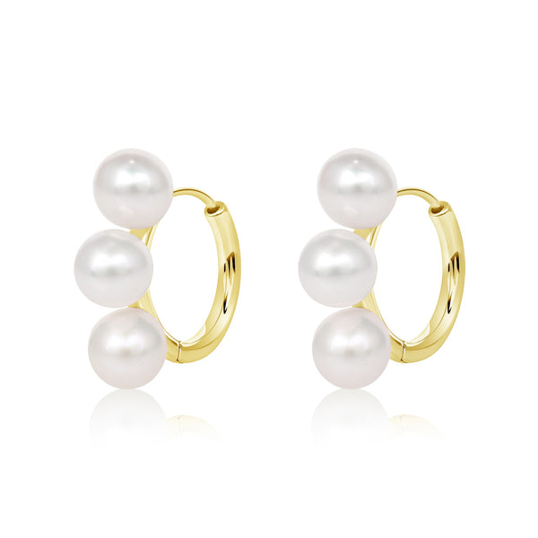 PEARL HUGGIE EARRING